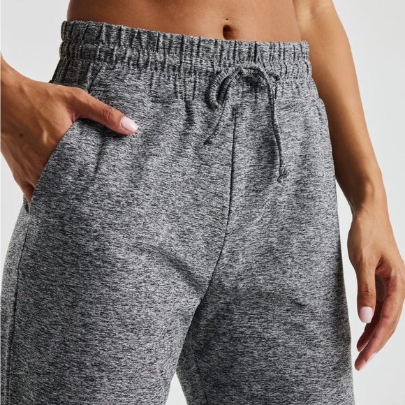 Year of Ours THE L.A.X. JOGGER & STRETCH SHRUG Size Small - Picture 3 of 16